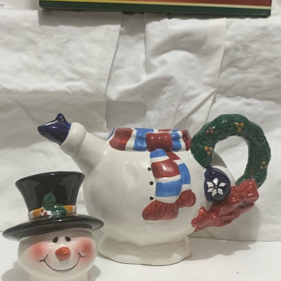 Vintage SNOWMAN Royal Seasons Teapot Red&Blue Scarf Hand Painted Collectible - Picture 6 of 16